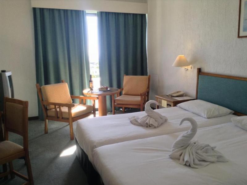 Paphos Gardens Apartment الغرفة الصورة