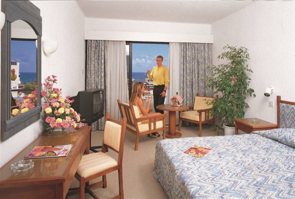 Paphos Gardens Apartment المظهر الخارجي الصورة